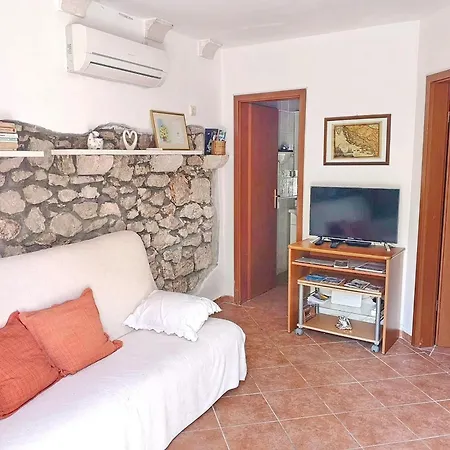 Apartment Olive's Trstenik (Dubrovnik-Neretva)