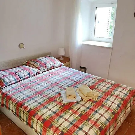 Olive's * Trstenik (Dubrovnik-Neretva)